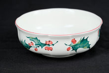 Load image into Gallery viewer, 6&quot; Holly Bowl - Villeroy &amp; Boch
