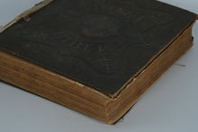 Load image into Gallery viewer, Antique Family Holy Bible – Pictorial Self-Pronouncing Edition by Southwestern Co. Nashville – c.1895–1910
