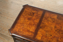 Load image into Gallery viewer, Hooker Furniture European Renaissance II Executive Desk
