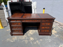 Load image into Gallery viewer, Hooker Furniture European Renaissance II Executive Desk
