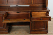 Load image into Gallery viewer, Hooker Furniture Home Office Brookhaven Executive Desk w/Hutch
