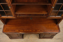 Load image into Gallery viewer, Hooker Furniture Home Office Brookhaven Executive Desk w/Hutch
