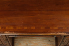 Load image into Gallery viewer, Hooker Furniture Home Office Brookhaven Executive Desk w/Hutch
