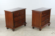 Load image into Gallery viewer, Pair of Hooker Furniture Leesburg Mahogany Nightstands with Pull-Out Tables
