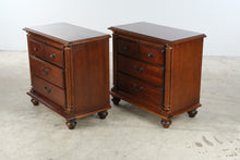 Load image into Gallery viewer, Pair of Hooker Furniture Leesburg Mahogany Nightstands with Pull-Out Tables
