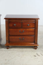Load image into Gallery viewer, Pair of Hooker Furniture Leesburg Mahogany Nightstands with Pull-Out Tables
