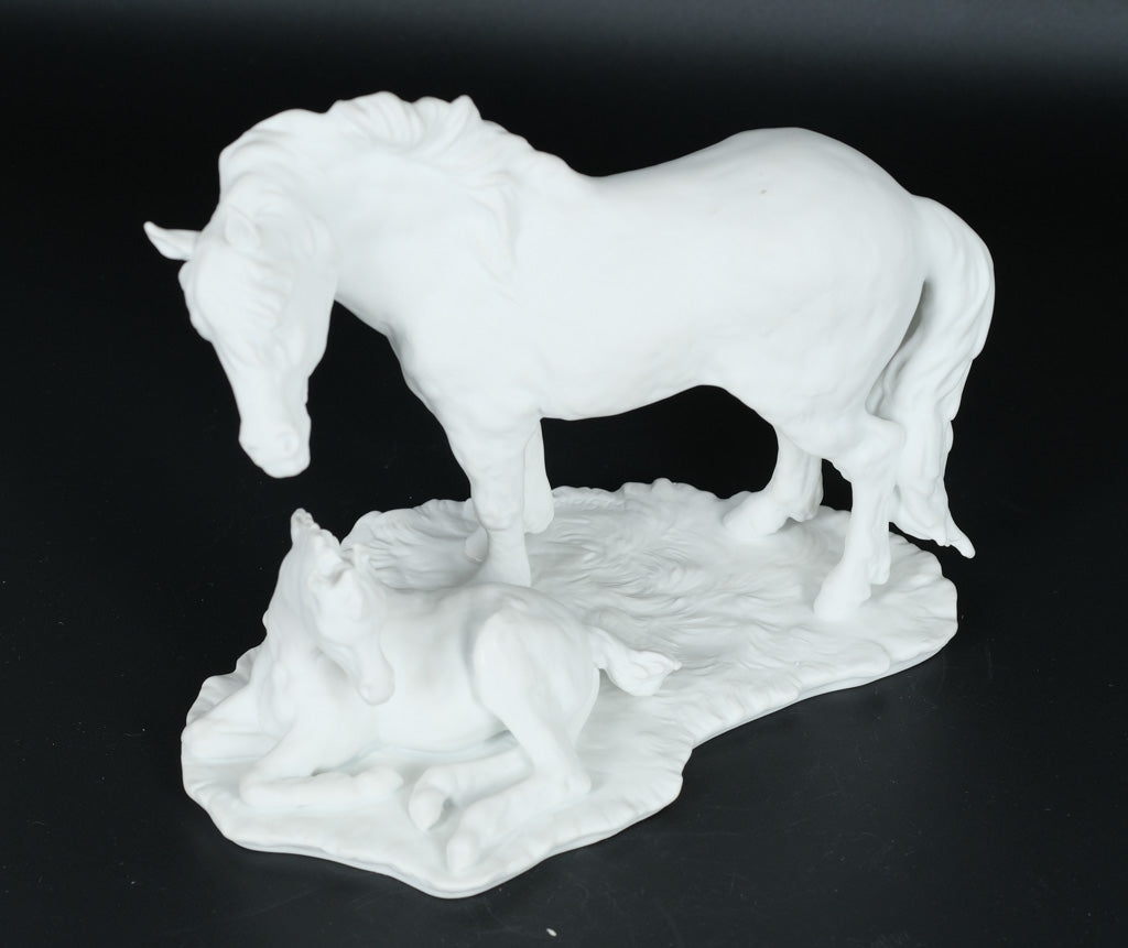 Kaiser Limited Edition Mare & Foal – White Bisque Porcelain Sculpture (#1726/5000)