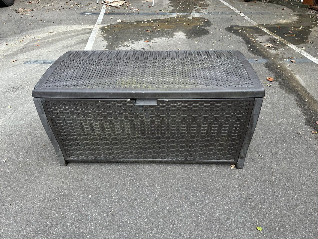 Suncast Plastic Outdoor Storage Bin