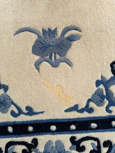 Load image into Gallery viewer, Blue and Ivory Oriental Style Area Rug Floral Medallion Fringe Rug 48 x 66
