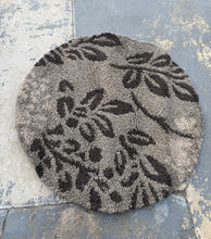 Load image into Gallery viewer, Safavieh Florida Shag Round Area Rug Gray Brown Leaf Pattern 4 ft Used
