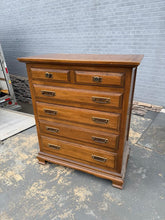 Load image into Gallery viewer, Glenmore 5-Drawer Solid Wood Chest of Drawers
