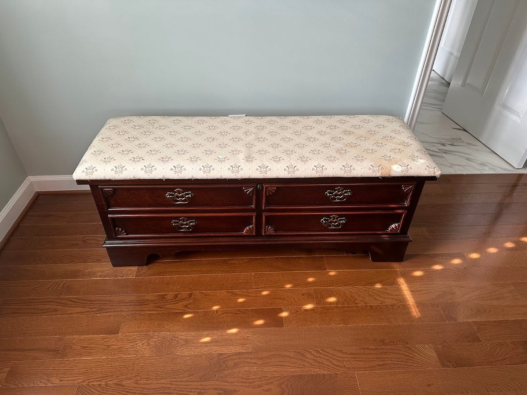 Lane “Legacy Love Chest” Cedar Hope Chest with Upholstered Top – Mahogany Finish