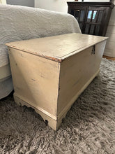 Load image into Gallery viewer, Vintage Distressed Cream Painted Wooden Storage or Blanket Trunk Chest
