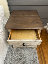 Load image into Gallery viewer, Kincaid Weatherford Chairside Table in Cornsilk Finish Model 75-026
