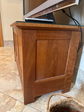 Load image into Gallery viewer, Stickley Harvey Ellis Hope Chest with Glass Top &amp; Hidden Storage (Online Exclusive)

