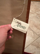 Load image into Gallery viewer, Stickley The Craftsman Lilies Mission Style Art – Quartersawn Oak Frame
