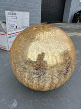 Load image into Gallery viewer, Crackled Gold Art Glass Sphere by NBG Trimmings
