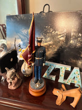Load image into Gallery viewer, American Heroes US Marine Corps Flag Bearer Music Box Figurine
