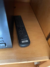 Load image into Gallery viewer, Sony CDP CX300 MegaStorage 300 Disc CD Changer Player With Remote
