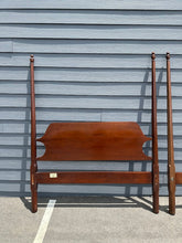 Load image into Gallery viewer, Craftique Heirloom Mahogany Queen Pencil Post Bed – MEL Finish, 80&quot; Tall

