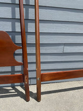 Load image into Gallery viewer, Craftique Heirloom Mahogany Queen Pencil Post Bed – MEL Finish, 80&quot; Tall
