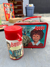 Load image into Gallery viewer, 1981 Vintage Annie Metal Lunchbox &amp; Thermos Set by Aladdin – Original Movie Artwork
