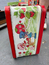 Load image into Gallery viewer, 1980 Vintage Strawberry Shortcake Metal Lunchbox by Aladdin – Classic Red Trim Tin
