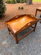 Load image into Gallery viewer, Ethan Allen Country French Butler’s Coffee Table
