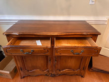 Load image into Gallery viewer, Ethan Allen Country French Buffet / Server

