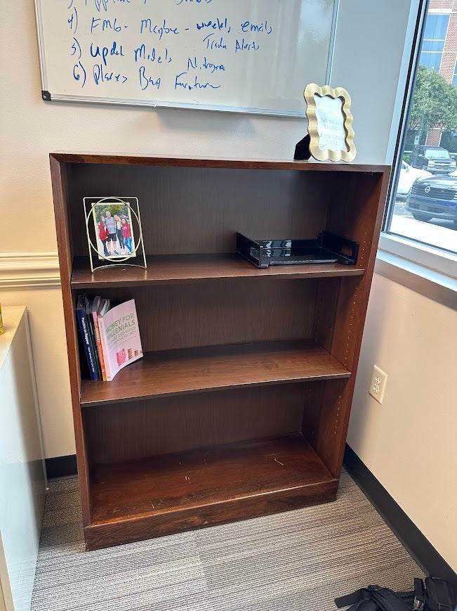 Wooden Bookcase with Adjustable Shelves – 36x48