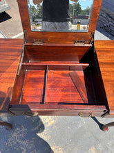 Load image into Gallery viewer, Henkel Harris Flip-Top Vanity in Mahogany – Queen Anne Style
