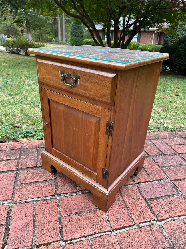 Solid Wood Nightstand with Drawer, Cabinet & Glass Top