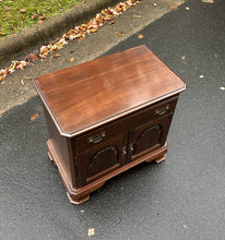 Load image into Gallery viewer, Ethan Allen Georgian Court Nightstand with Glass Top
