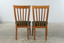 Load image into Gallery viewer, Alf Uno Italian Modern Extendable Dining Table and 8 Chairs
