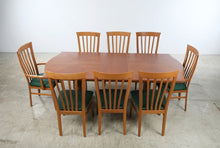 Load image into Gallery viewer, Alf Uno Italian Modern Extendable Dining Table and 8 Chairs
