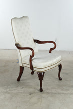 Load image into Gallery viewer, Traditional Mahogany Queen Anne Accent Armchair with Shell Pattern Upholstery
