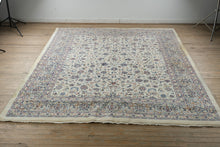 Load image into Gallery viewer, Ivory Floral Rug - 8.9 x 11.9

