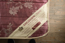 Load image into Gallery viewer, Traditional Damask Upholstered Sleeper Sofa with Rolled Arms
