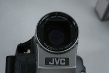 Load image into Gallery viewer, JVC GR SXM915 Super VHS Camcorder Bundle Remote Charger Case
