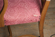 Load image into Gallery viewer, Antique Renaissance Revival Dining Set Circa 1910–1925 with 6 Chairs and Leaves
