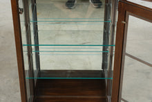 Load image into Gallery viewer, Jasper Cabinet Company Olde Fortwood Cherry Lighted Curio Display Cabinet Model 585
