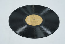 Load image into Gallery viewer, John Denver – Windsong Vinyl LP (1975, RCA Victor APL1-1183, Gatefold) – Includes I’m Sorry &amp; Calypso
