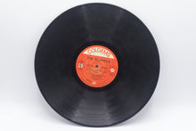 Load image into Gallery viewer, The Monkees Meet The Monkees Mono LP Colgems COM101
