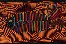 Load image into Gallery viewer, Kuna Indian Hand Sewn Fish Mola
