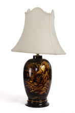 Load image into Gallery viewer, Kutani Brown &amp; Gold Lamp
