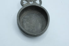 Load image into Gallery viewer, Vintage L B Smith Co Boston Pewter Porringer Bowl 121 Heart Handle
