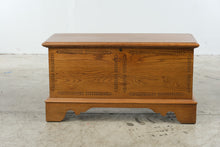 Load image into Gallery viewer, 1956 Lane Oak Mission Style Cedar Hope Chest Model 5473-70
