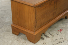 Load image into Gallery viewer, 1956 Lane Oak Mission Style Cedar Hope Chest Model 5473-70
