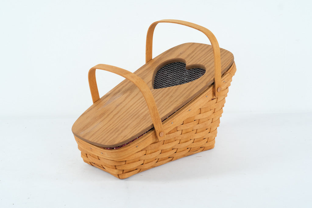 Longaberger Large Vegetable Basket 1995 – With Heart Lid, Liner, Protector & Card (15202)