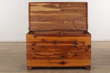 Load image into Gallery viewer, Large Cedar Blanket Box / Trunk
